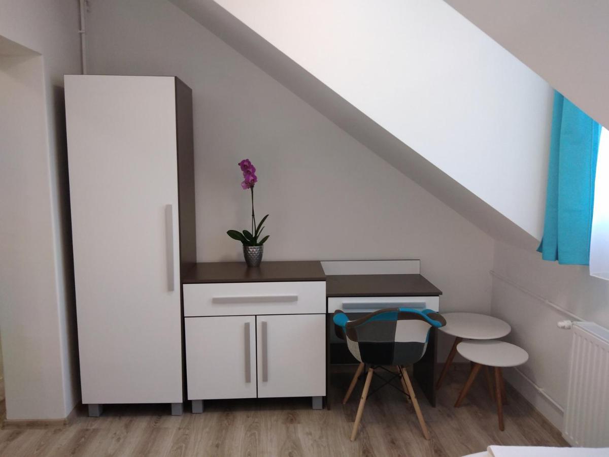 Diana Panzio Bed & Breakfast Matrafured Bagian luar foto