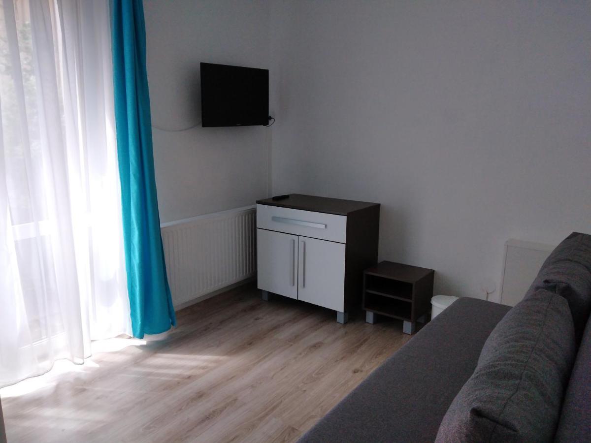 Diana Panzio Bed & Breakfast Matrafured Bagian luar foto