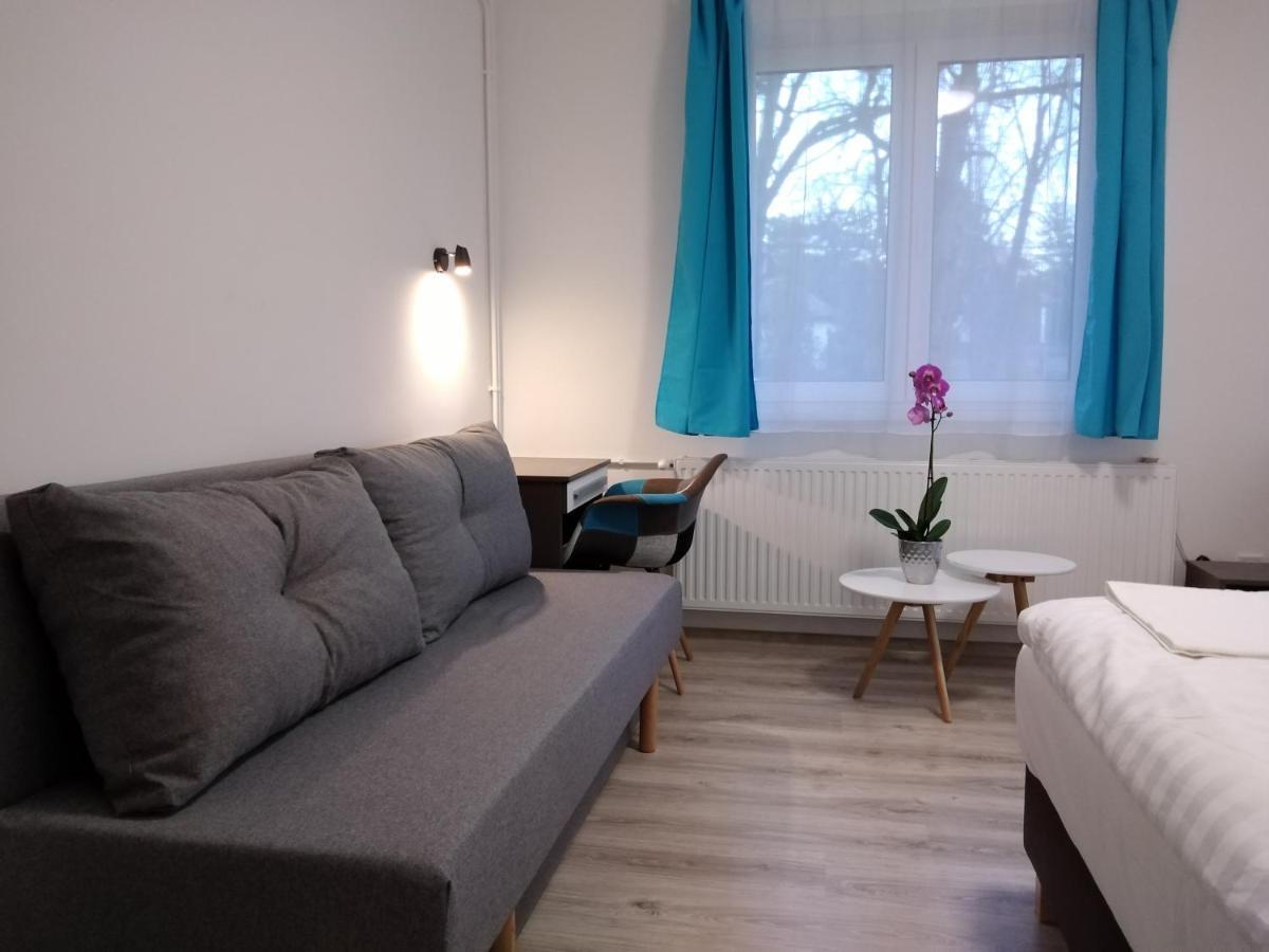 Diana Panzio Bed & Breakfast Matrafured Bagian luar foto