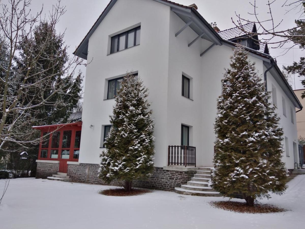 Diana Panzio Bed & Breakfast Matrafured Bagian luar foto