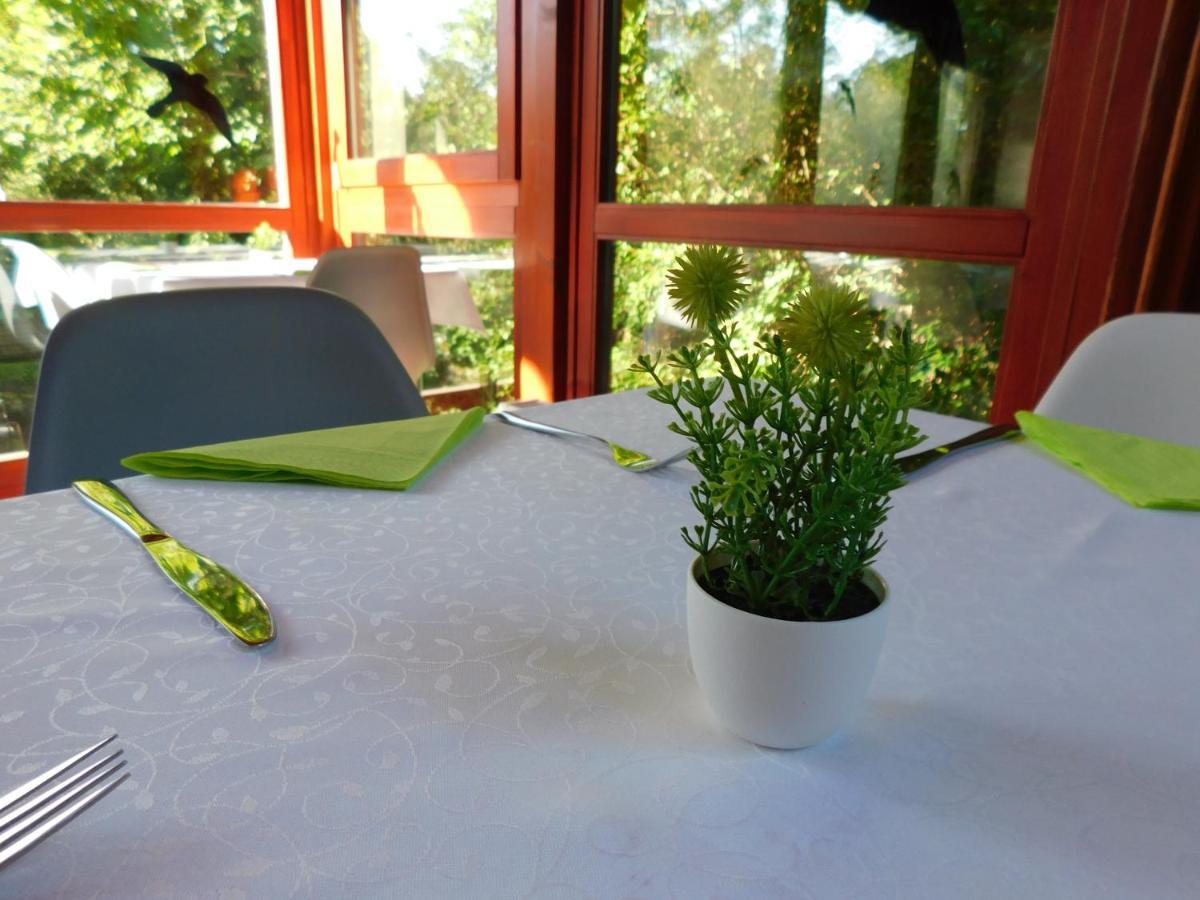 Diana Panzio Bed & Breakfast Matrafured Bagian luar foto