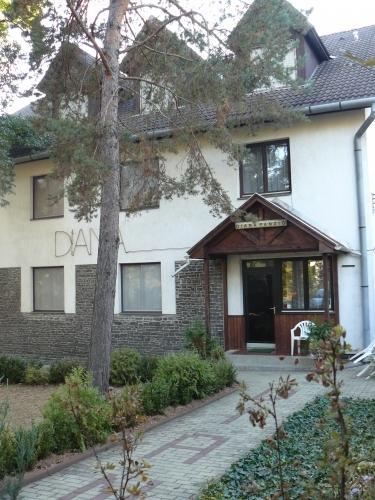 Diana Panzio Bed & Breakfast Matrafured Bagian luar foto